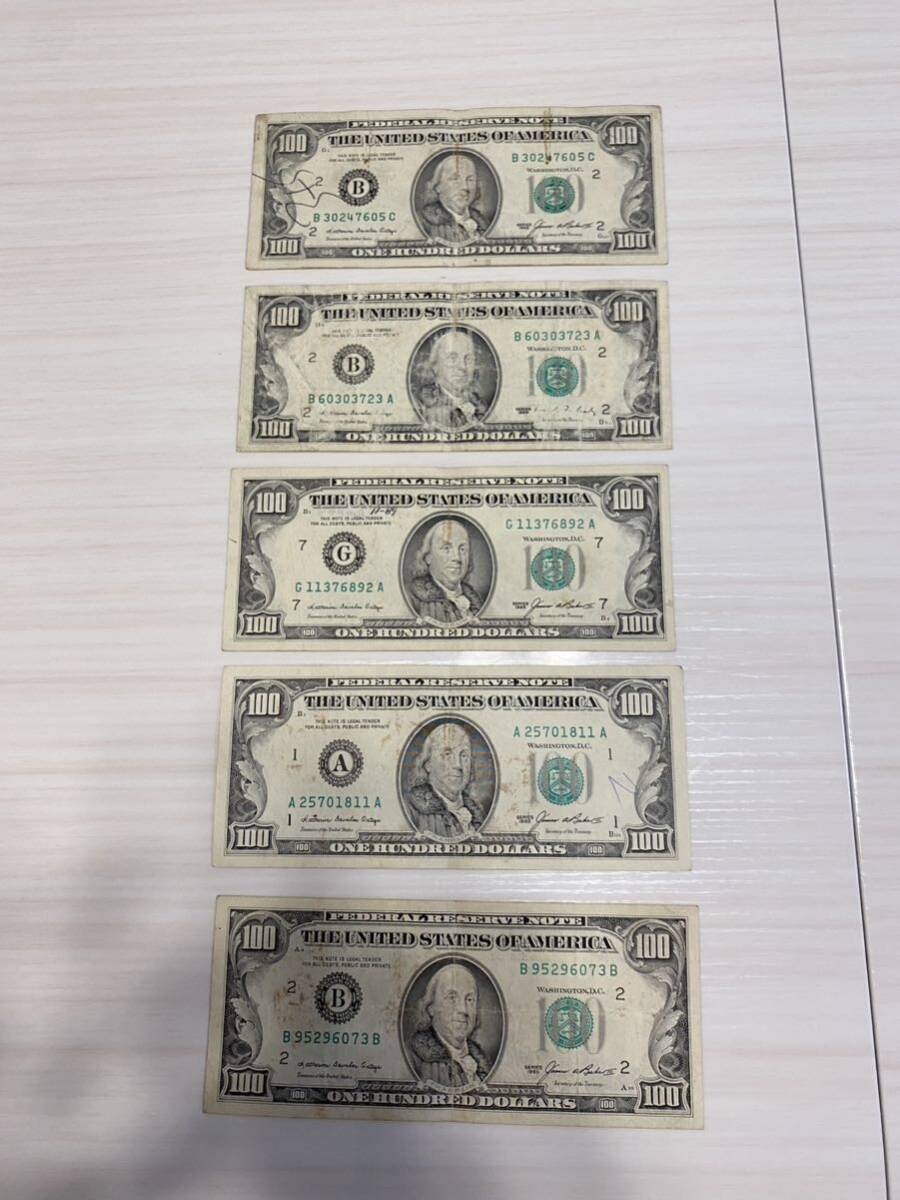 外国紙幣 アメリカ 紙幣 100ドル5枚　外国銭 アメリカドル紙幣 古銭 1985から1988 ドル札　＄　100＄_画像2