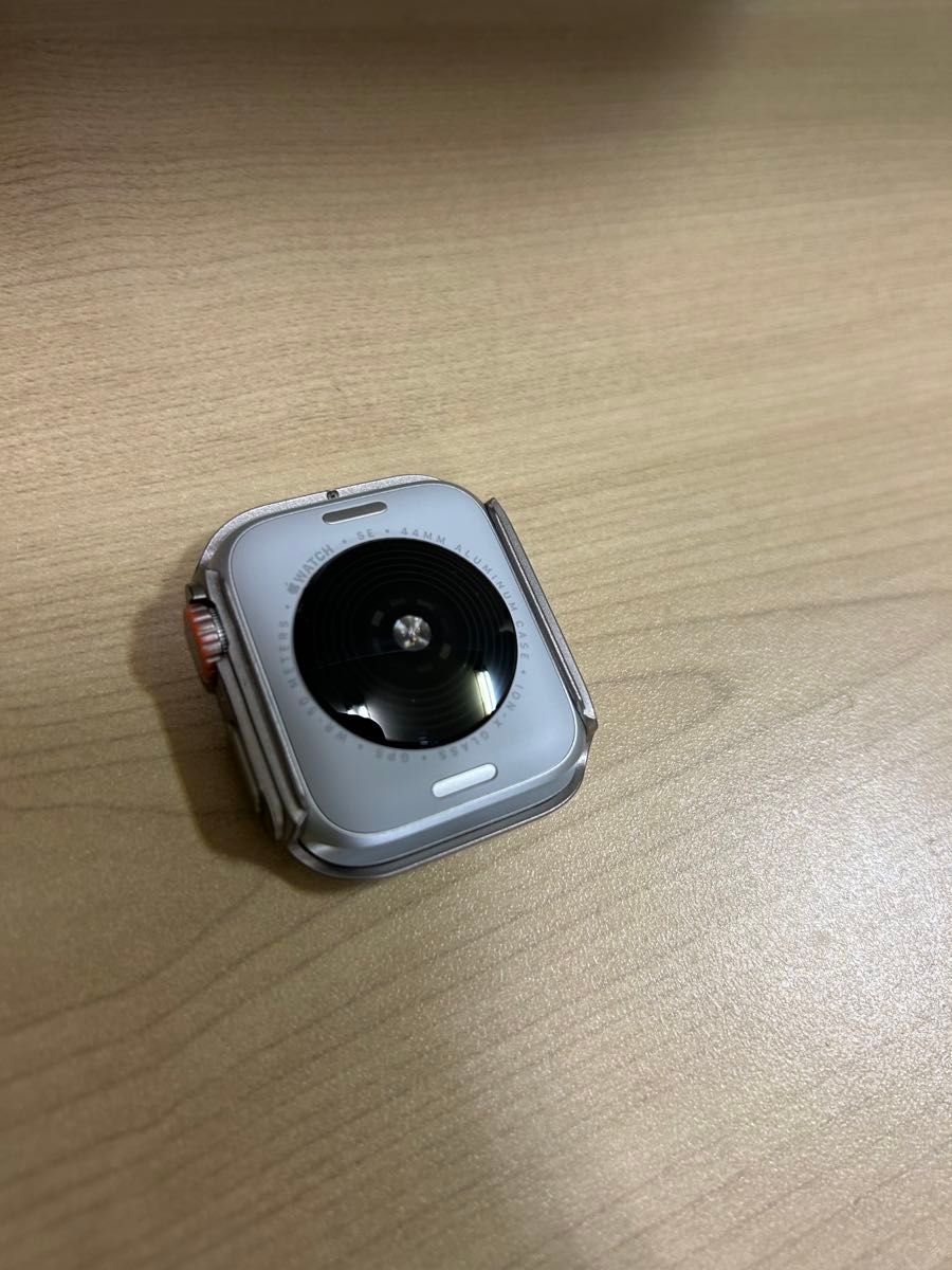 Apple Watch SE 第2世代 44mm GPSモデル アップル ウォッチ バッテリー100% オマケ多数