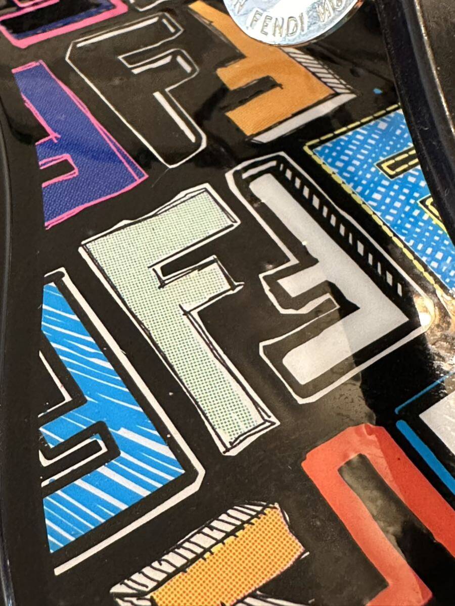 名作 本物 未使用品 FENDI フェンディ ズッカ柄 ロゴ ストラップ 名作 本物 未使用品 FENDI フェンディ ズッカ柄 ロゴ ストラップ