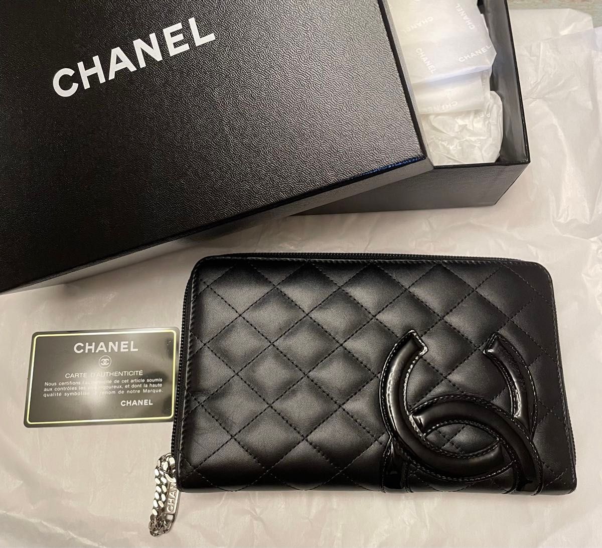 CHANEL シャネル マトラッセ　ラウンドファスナー　ロングウォレット