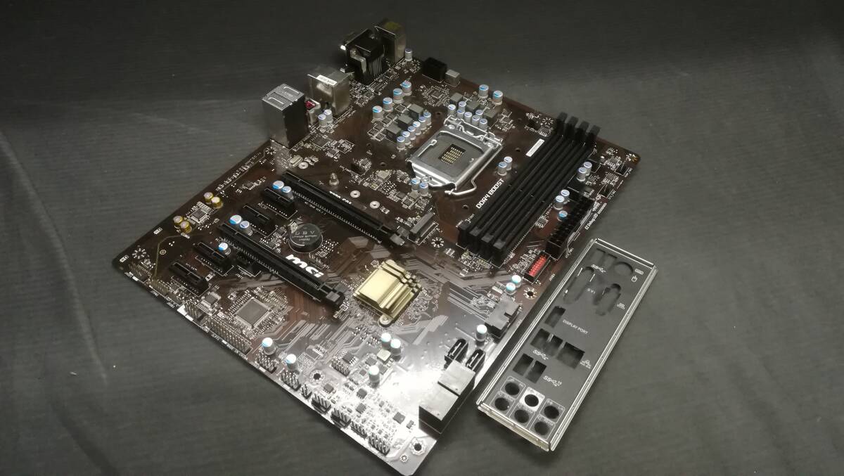 【動作品♪】MSI Z370-S01 LGA1151 ATX DDR4 マザーボード_画像1