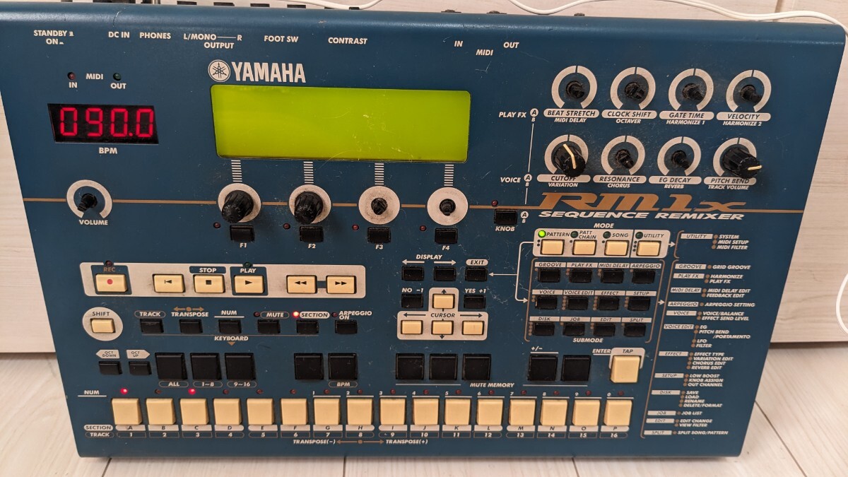 YAMAHA Yamaha RM1X секвенсор & ритм-бокс SEQUENCE REMIXER Junk 