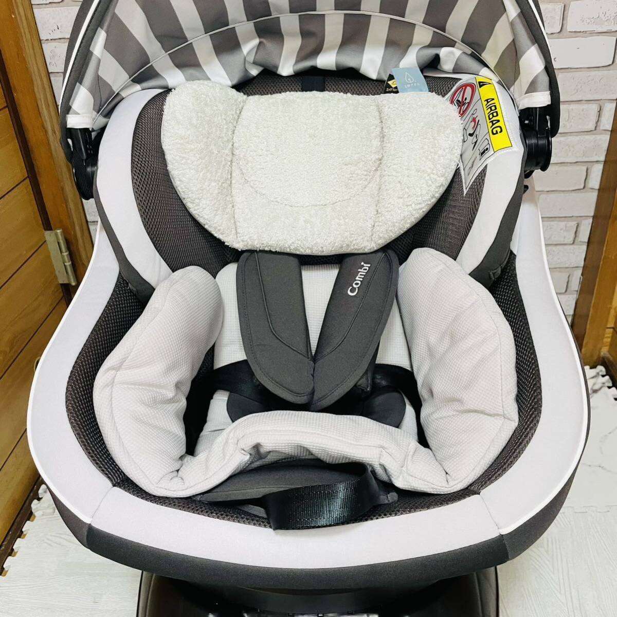  prompt decision use 4 months beautiful goods combikru Move Smart ISOFIX gray JK child seat postage included 5300 jpy . discounted lavatory settled combination 