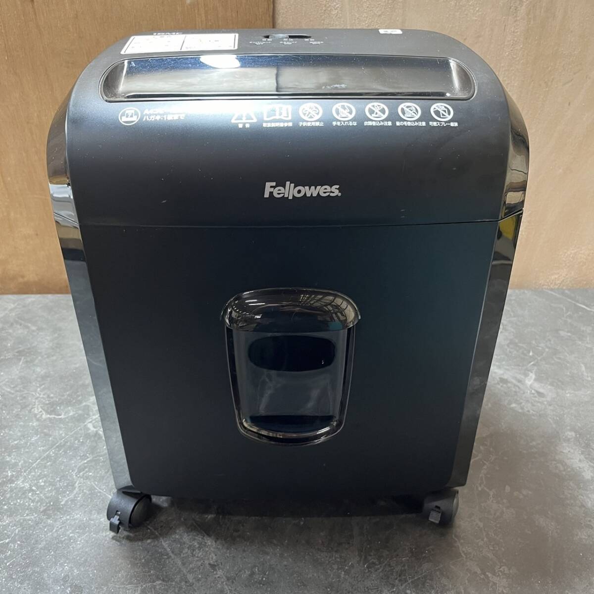 ☆動作品 Fellowes フェローズ 16MC シュレッダー CRC47041 ブラック 家庭用シュレッダー シュレッダー OA機器(中古品/現状品/保管品)☆_画像1