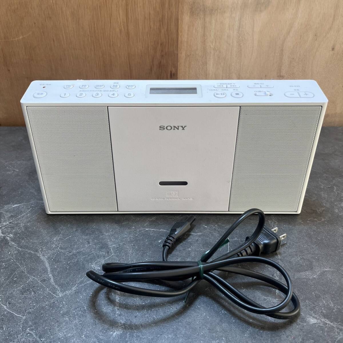 * рабочий товар SONY Sony ZS-E30 CD радио белый звуковая аппаратура ( б/у товар / текущее состояние товар / хранение товар )*