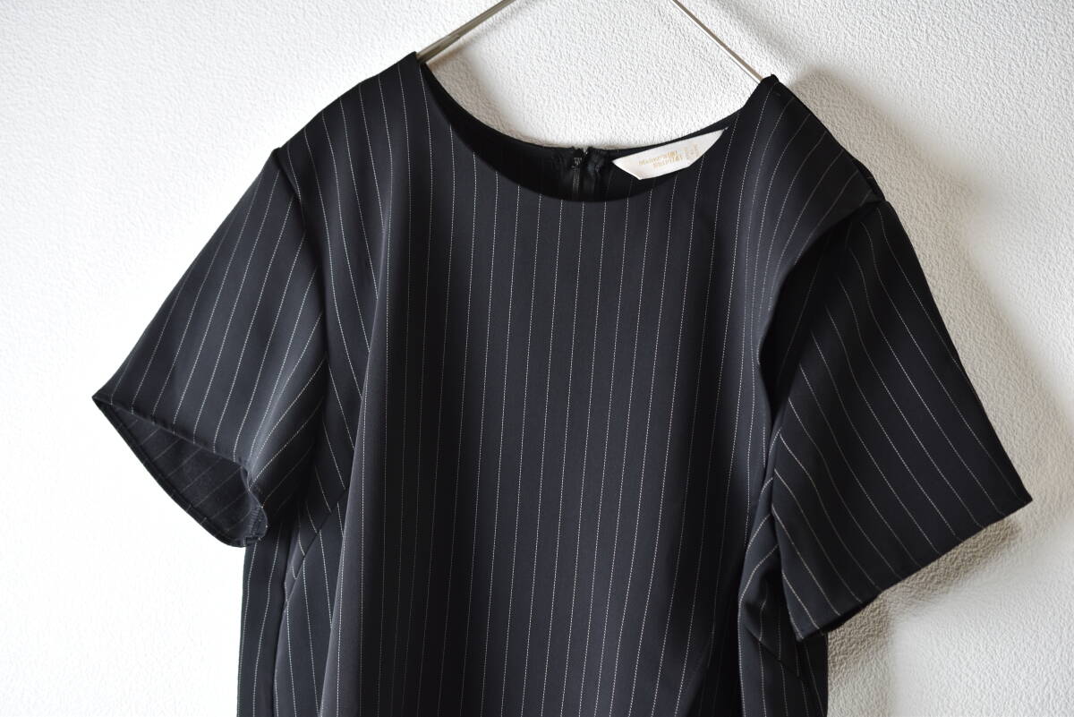 メーカーズシャツ鎌倉 半袖とろみストライプ柄プルオーバーブラウス サイズ11 黒色_画像2