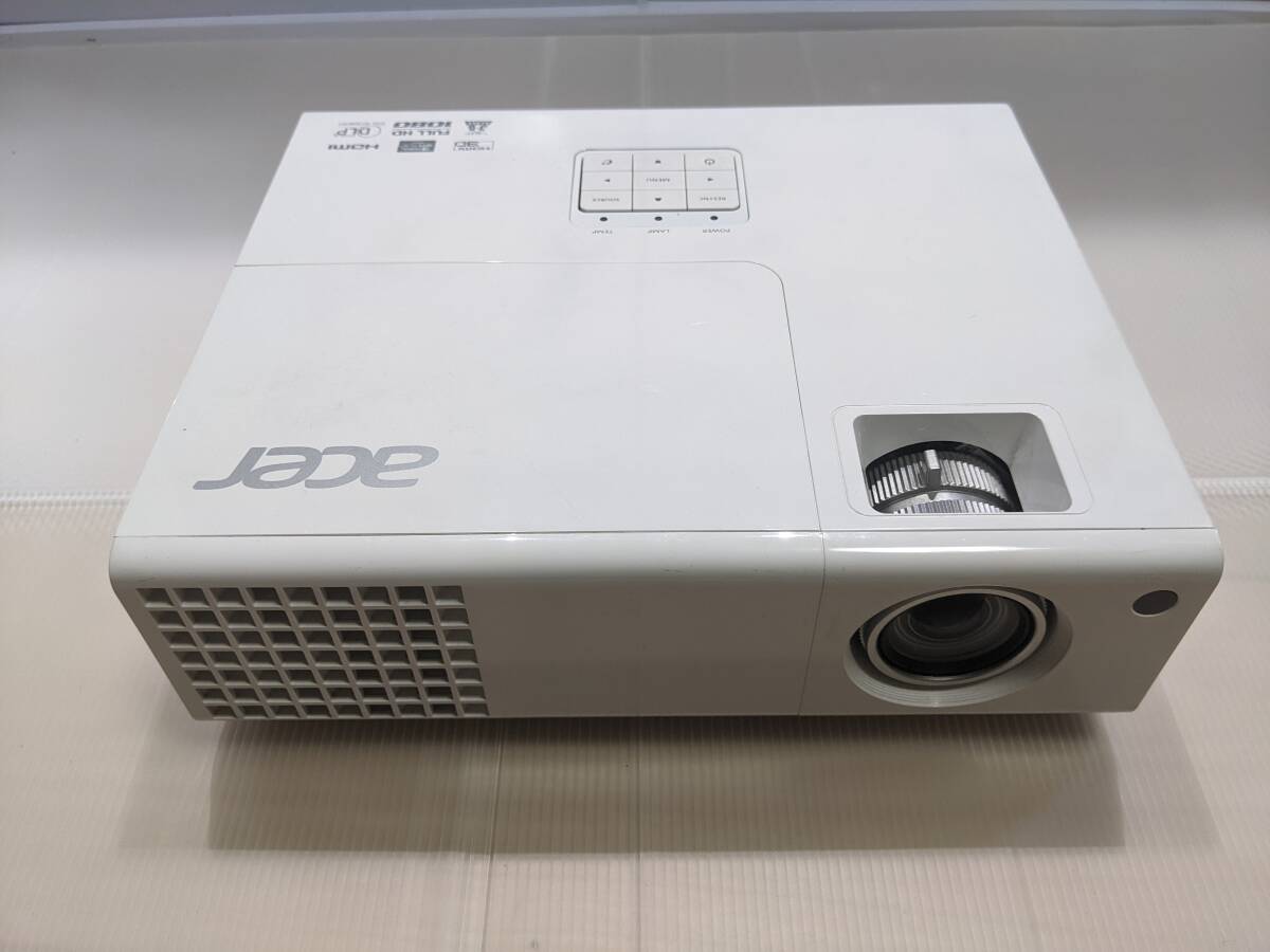 【動作保証】Acer H1P1117 H6510BD DLP プロジェクター エイサー(DLP/3D対応/3,000lm/1920x1080/HDMI1.4搭載/2.2kg/_画像1