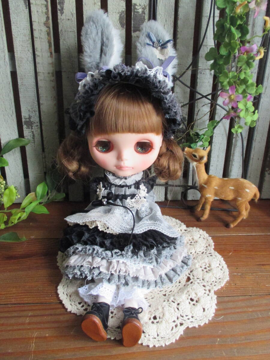 *** Blythe наружный Fit чёрный . серый One-piece Neo Blythe min***