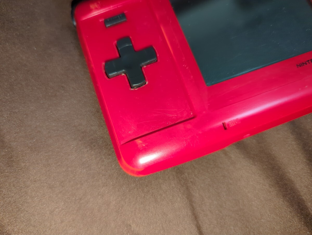 再出品 たまに電源落ちるためややジャンク Nintendo ニンテンドー DS 任天堂 アダプター付き 外観細かい傷、汚れあり。 レッド ＧＡＭＥ_画像6