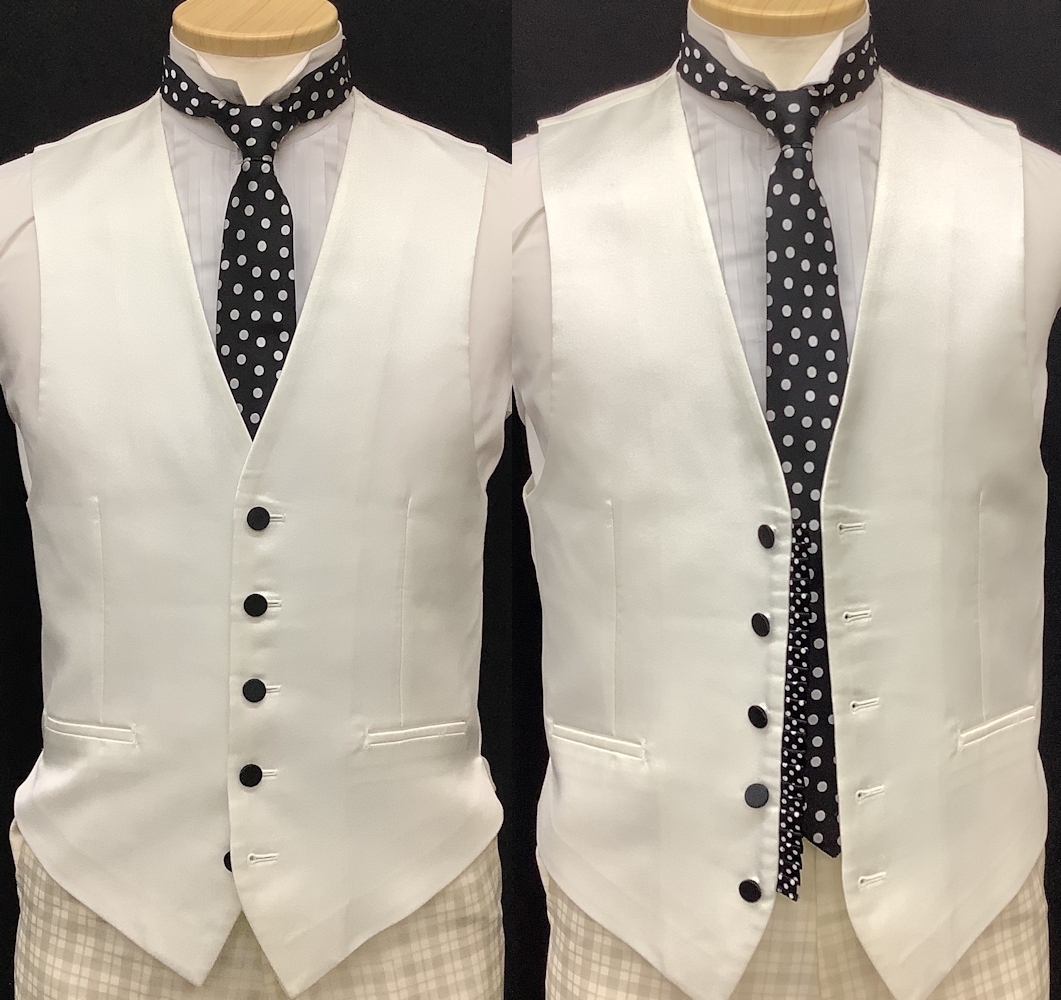 J-A-S size * off white. check pattern ground, under collar is black. satin cloth * the best is white satin ground . black button, exclusive use black polka dot. Thai 