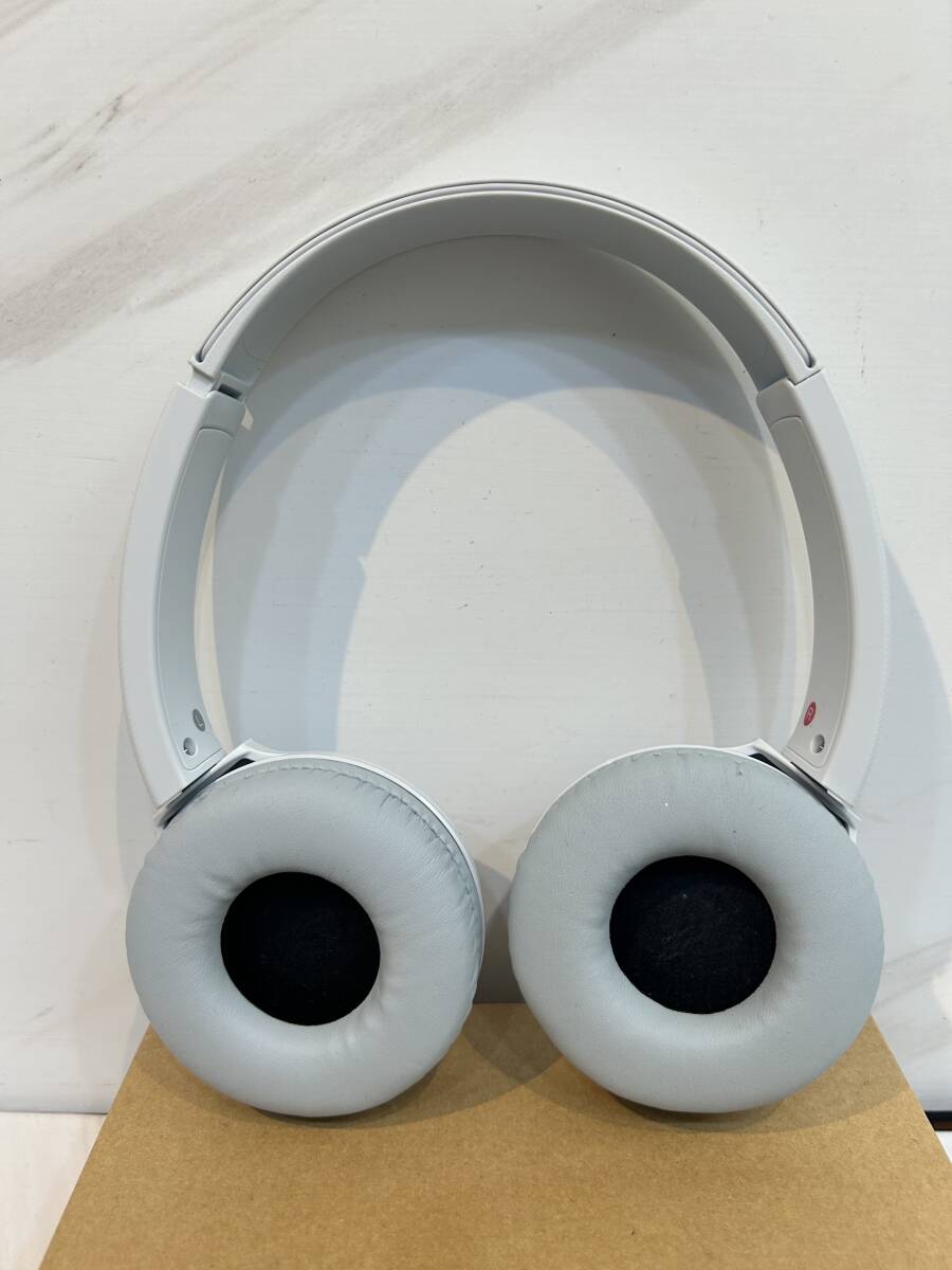 SONY WH-CH510 white headphone 
