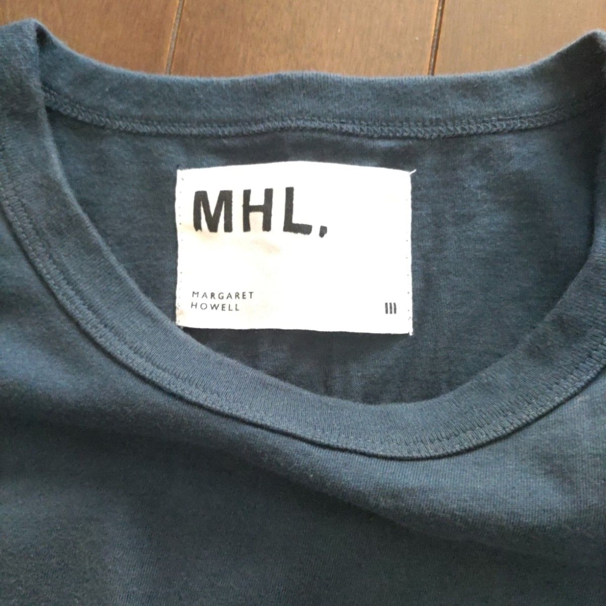 MHL. ネイビーＴシャツ