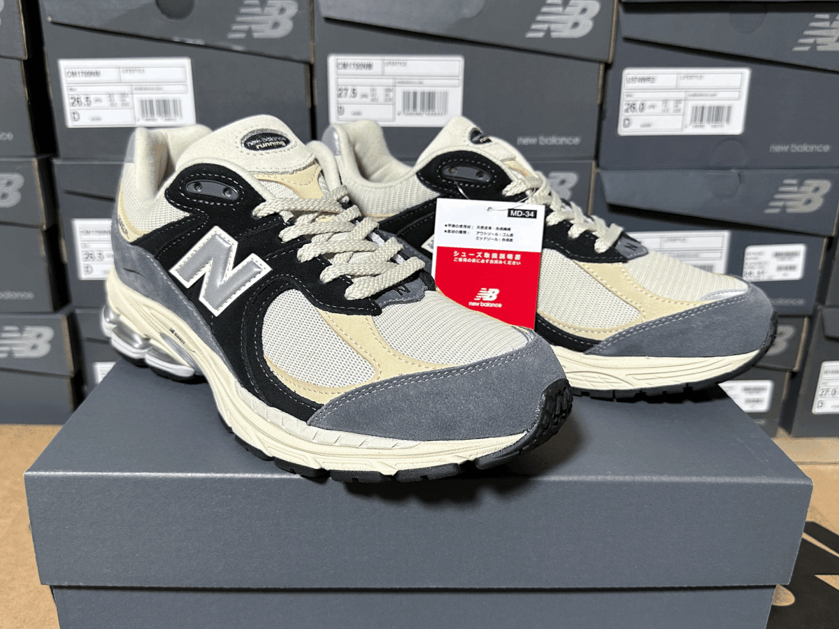 国内正規品 未使用 New Balance M2002RSH MAGNET マグネット US9.5 27.5cm 新品 グレー×アイボリー×ブラック NB スニーカー M2002R SH