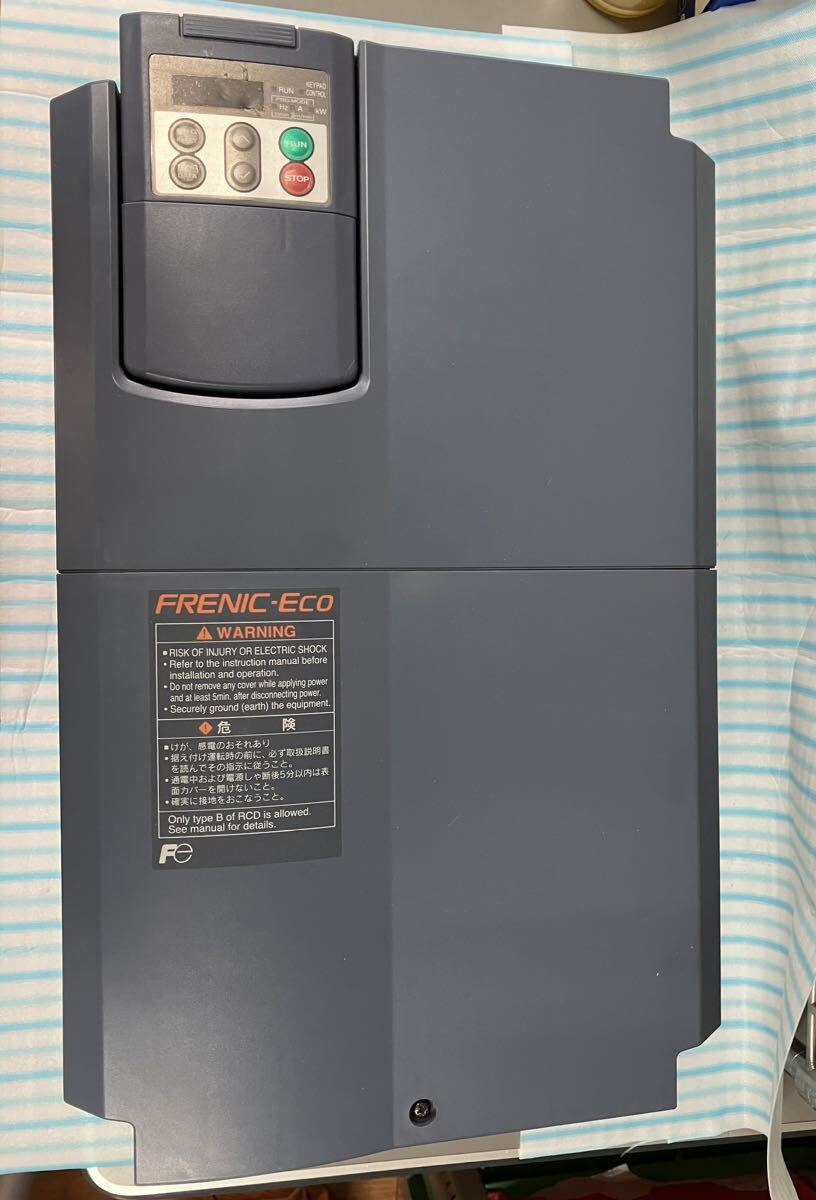 通電確認済　Fuji インバーター FRN30F1S-2J