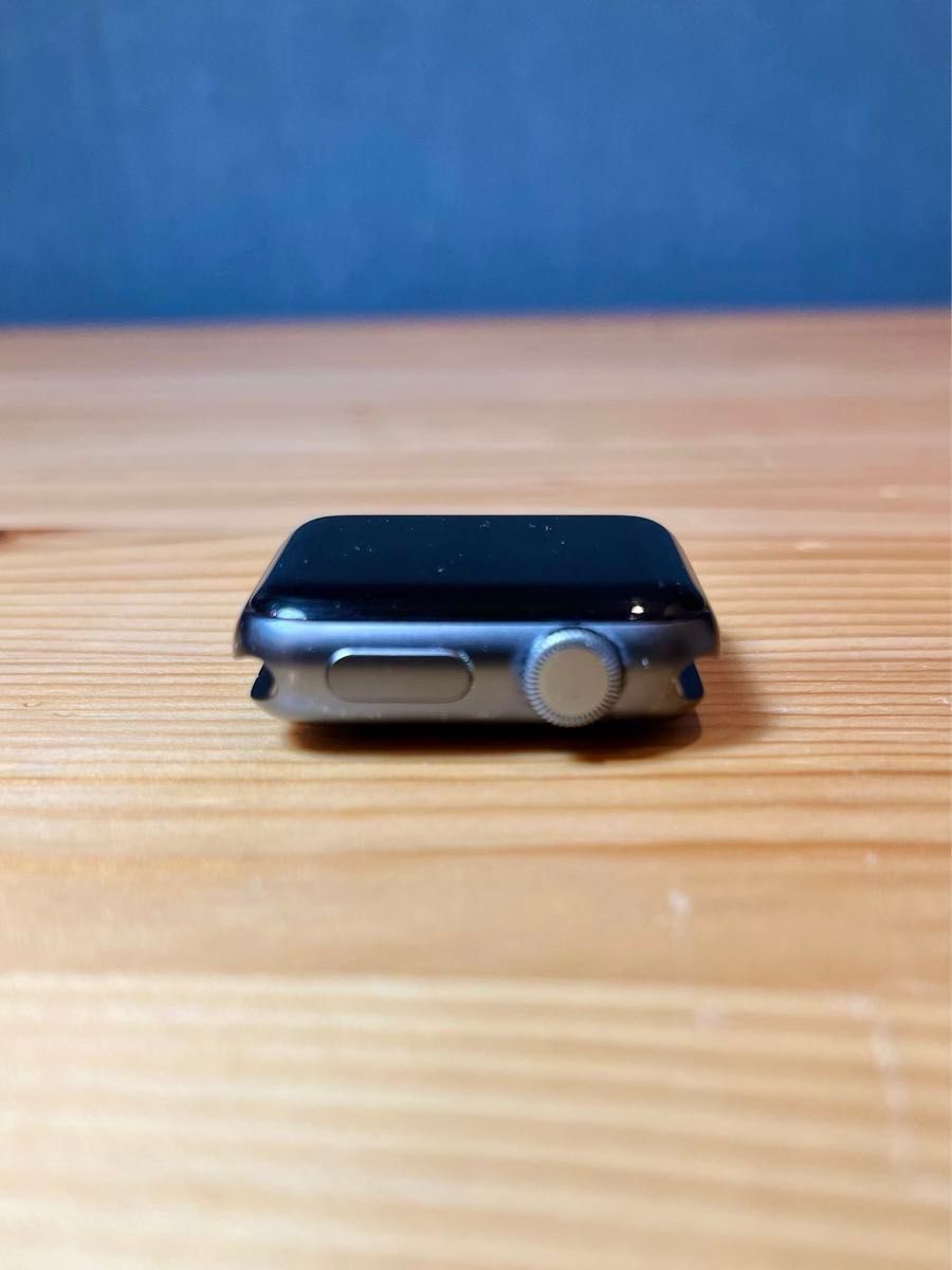 アップルウォッチ 3世代 Apple Watch Series 3 38mm GPSモデル