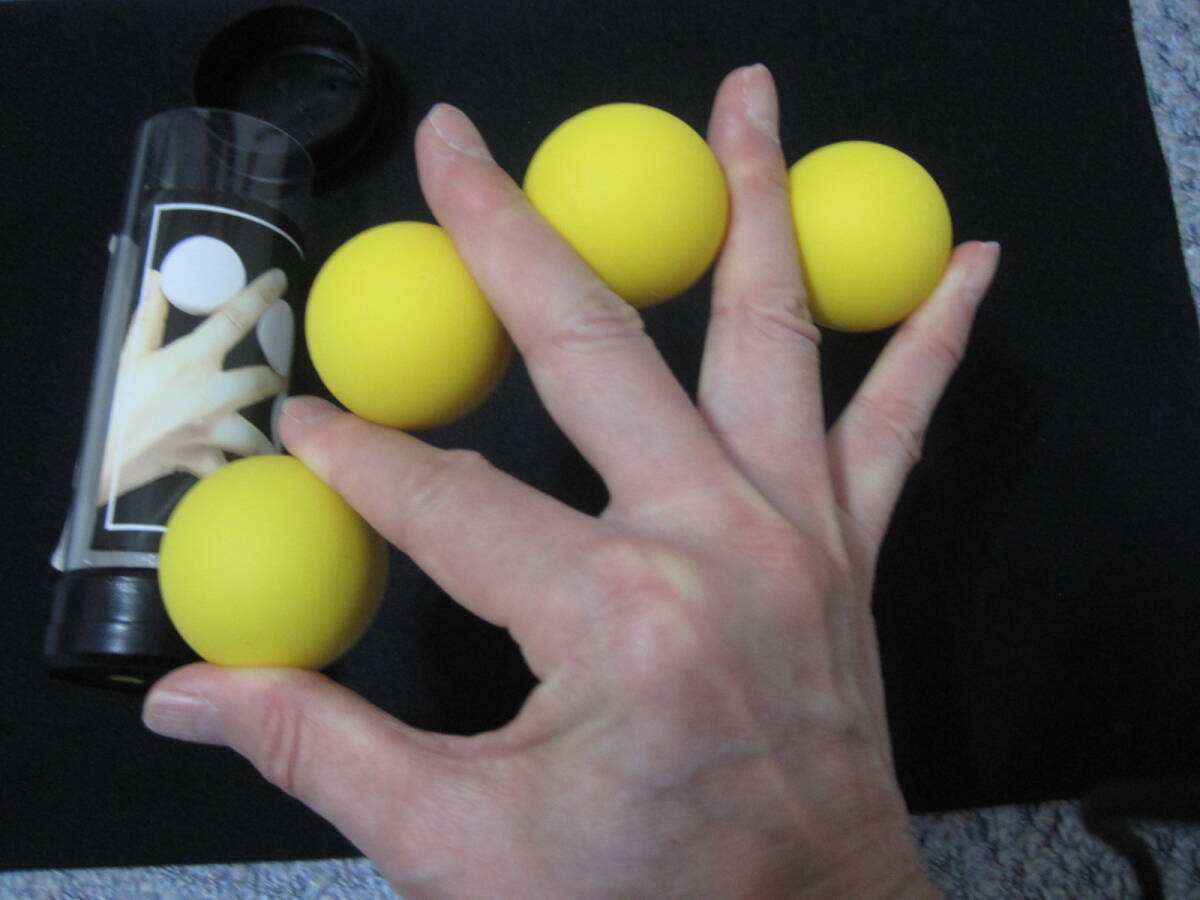 ミラージュ・ビリヤード・ボール（Mirage Billiard Balls by JL）四つ玉 マニピュレーション_画像2