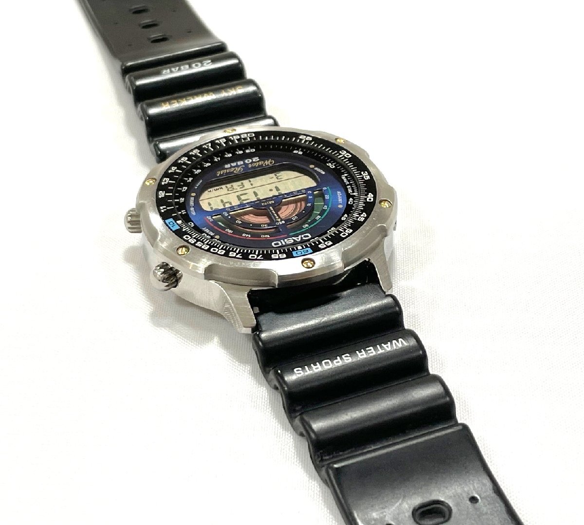 ☆希少 電池交換済み CASIO SKY WALKER カシオ スカイウォーカー SKY-1100 シルバー × ブラック デジタル ヴィンテージ 腕時計の画像6