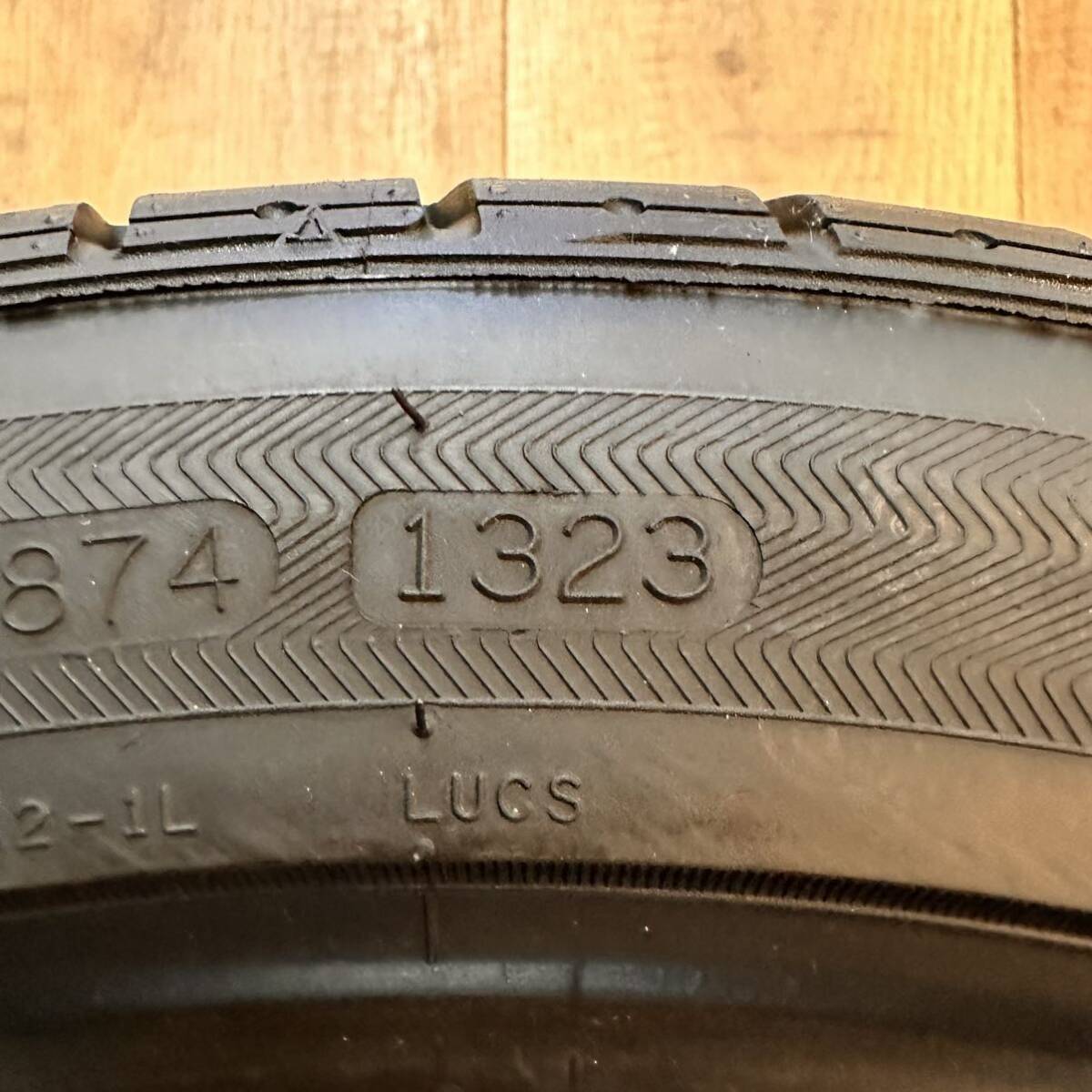 [770]LUCCINI BUONO SPORT 215/45R18 93W XL 2023年製 中古 2本 ルッチーニ ブォーノスポーツ_画像7