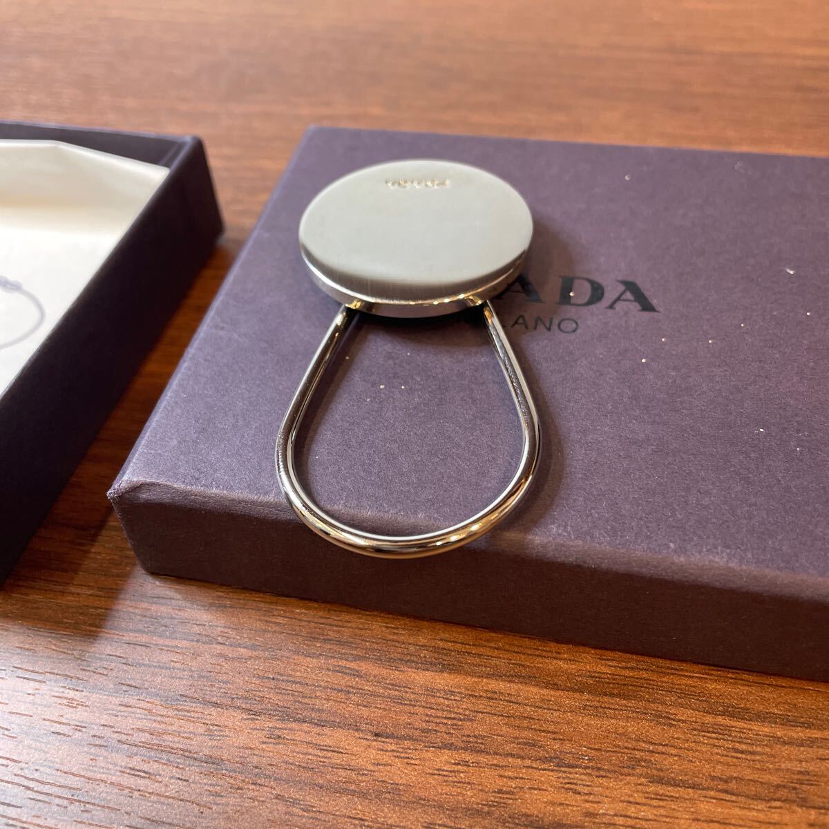 A5/[ secondhand goods ]PRADA key ring accessory Prada fashion brand back charm silver group 