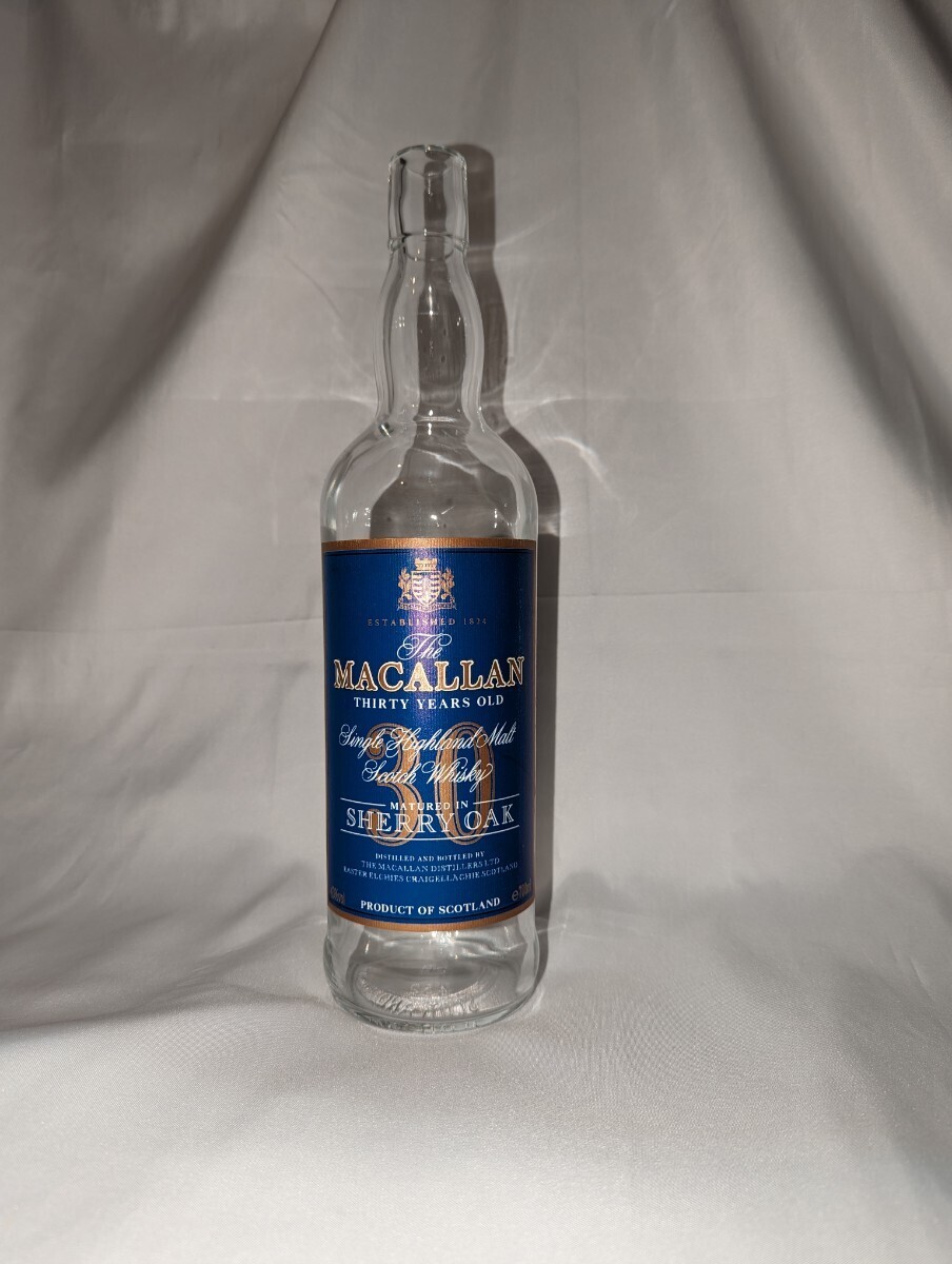 希少 マッカラン 30年 ブルーラベル 空瓶　 MACALLAN スコッチウイスキー サントリー BOWMORE SPRINGBANK_画像3
