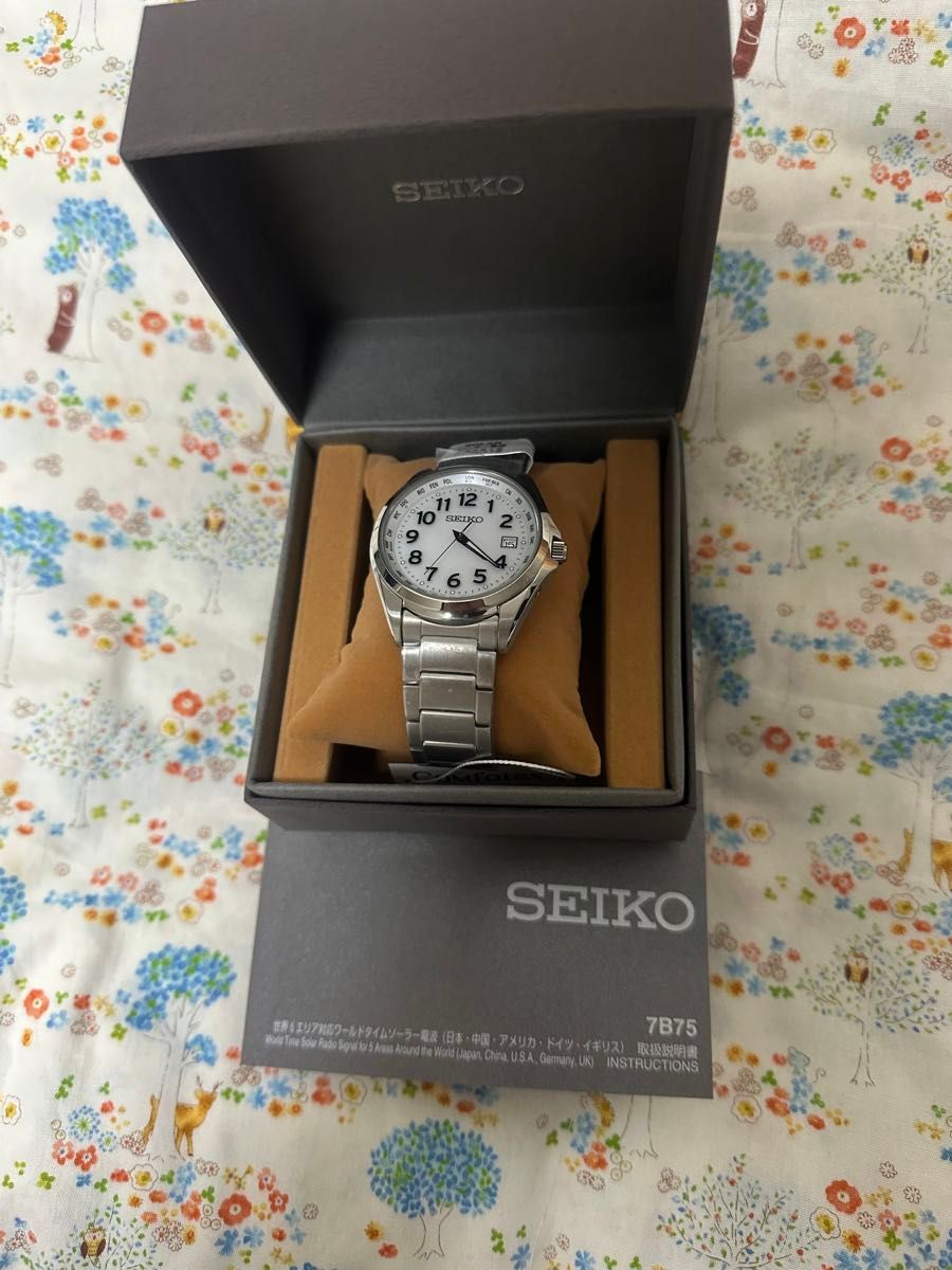 新品未使用 セイコー SEIKO SELECTION ソーラー電波腕時計 ダイヤルカラー：ホワイト系 SBTM327