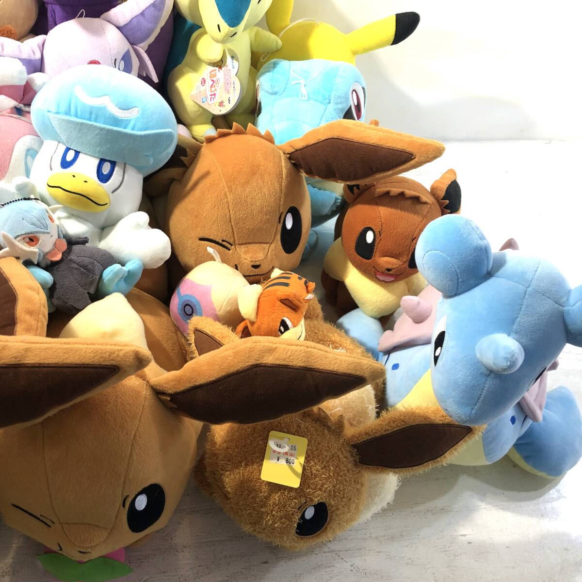 【中古/170】ポケモン ぬいぐるみ まとめ 大量　ピカチュウ イーブイ　ルカリオ ミュウ プライズ ポケットモンスター_画像4