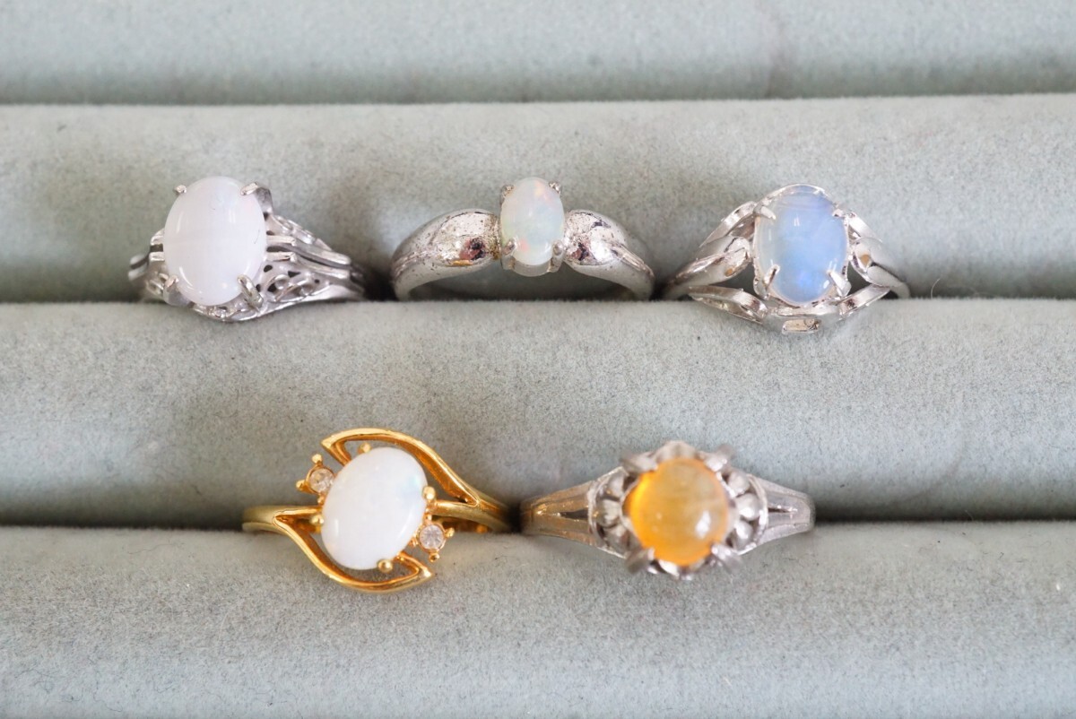 B756 天然オパール opal リング 指輪 ヴィンテージ アクセサリー カラーストーン 大量 セット まとめて おまとめ まとめ売り 装飾品_画像1