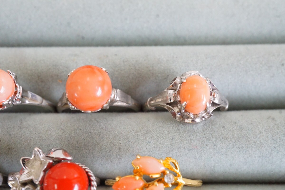 B755ps.@.. red .. ring ring Vintage accessory large amount set together . summarize set sale natural san . coral coral 