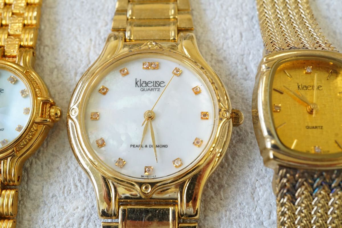 F602 klaeuse/クロイゼ ゴールドカラー 腕時計 3点 アクセサリー クォーツ メンズ レディース 大量 まとめて おまとめ まとめ売り 不動品の画像3