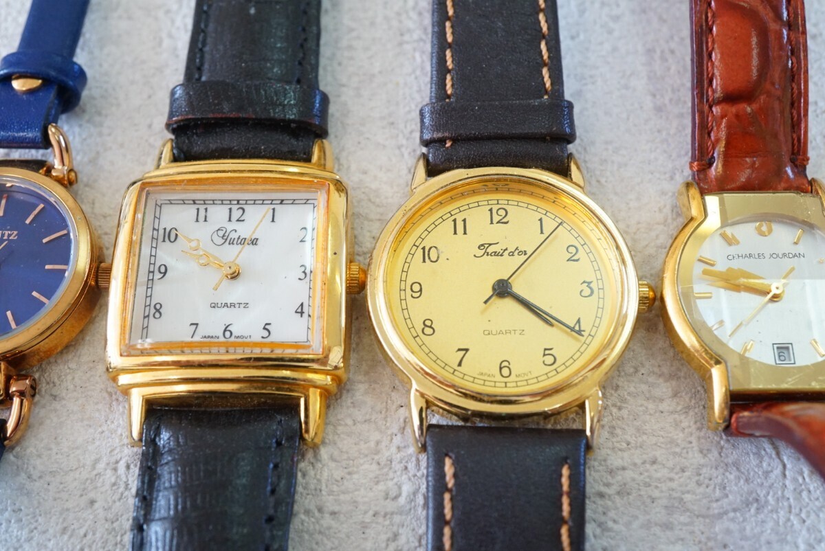F800 ゴールドカラー 腕時計 10点セット メンズ レディース アクセサリー クォーツ 大量 まとめて おまとめ まとめ売り 不動品_画像5