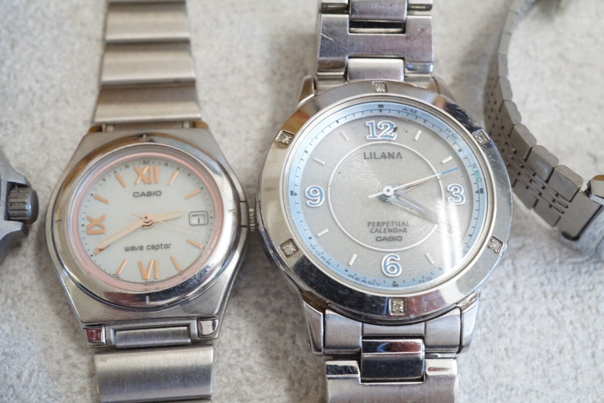 F830 CASIO/カシオ クォーツ メンズ レディース 腕時計 7点セット アクセサリー 大量 まとめて おまとめ まとめ売り 不動品_画像4