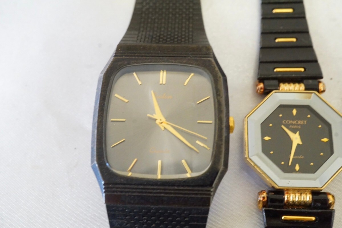 F885 чёрный серия оттенок черного наручные часы 4 позиций комплект кварц аксессуары мужской женский много совместно . суммировать продажа комплектом неподвижный товар 