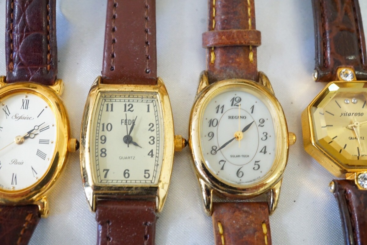 F881 ゴールドカラー 腕時計 10点セット メンズ レディース アクセサリー クォーツ 大量 まとめて おまとめ まとめ売り 不動品_画像5