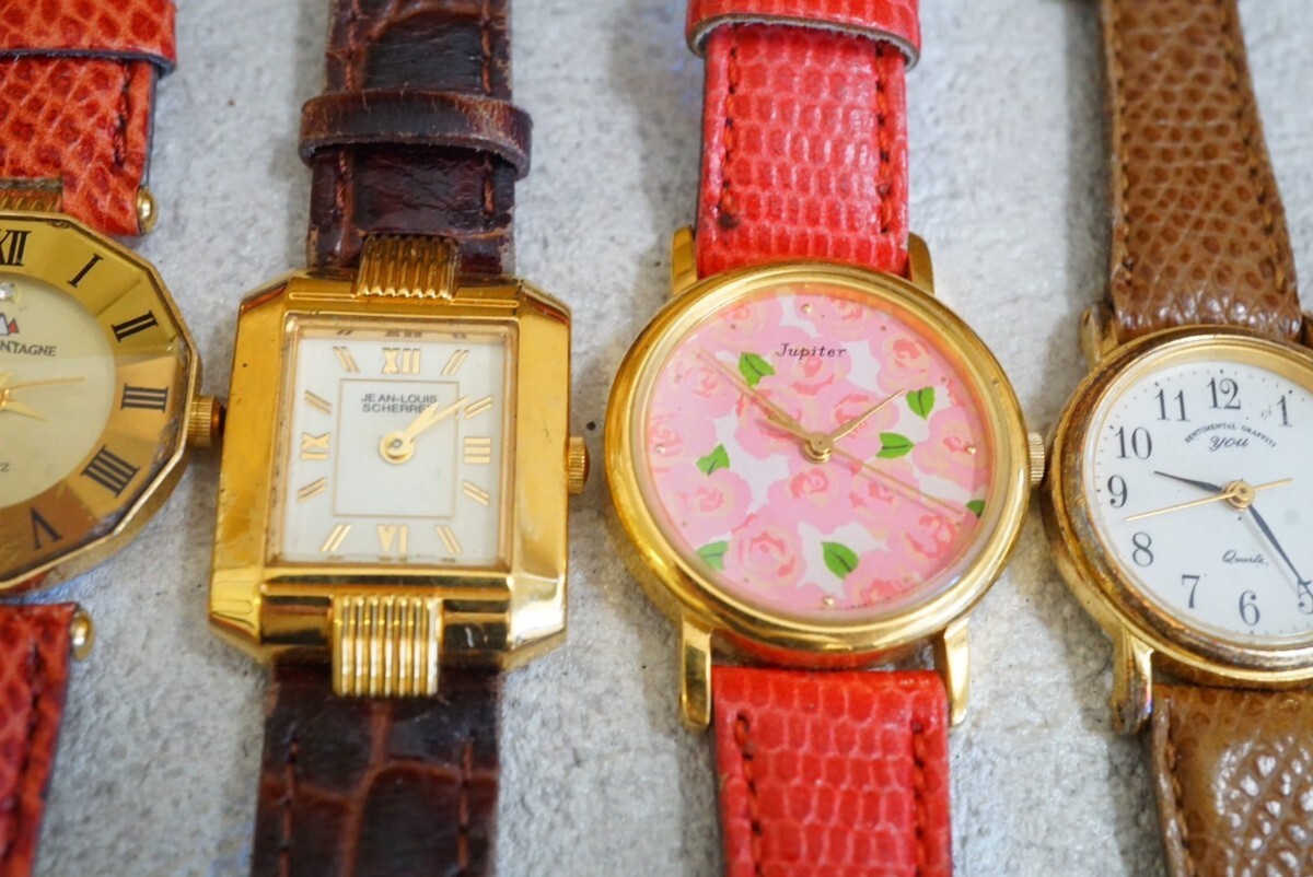 F873 Gold цвет наручные часы 10 позиций комплект мужской женский аксессуары кварц много совместно . суммировать продажа комплектом неподвижный товар 