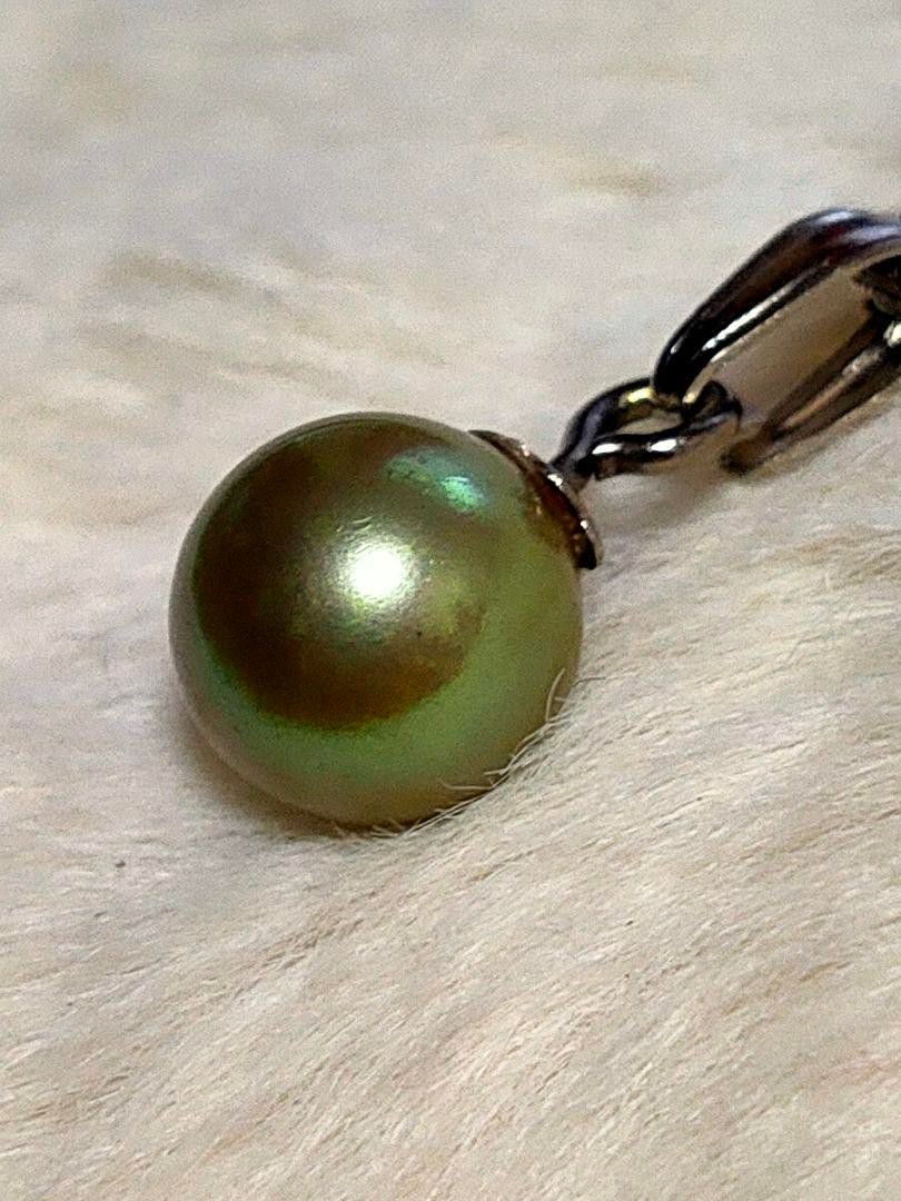 一粒パール ネックレス　緑　グリーン ペンダント 本真珠　8mm