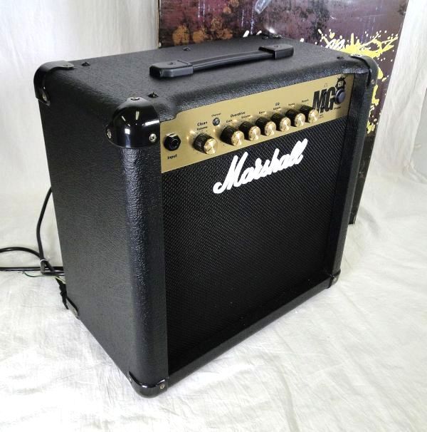 【動作確認品】Marshall/マーシャル ギターアンプ MG15R 15W コンボタイプ 元箱付き/120サイズ_画像2