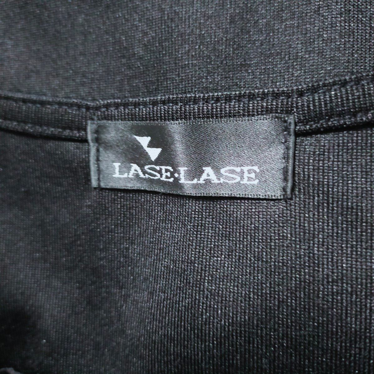 LASE LASE ラセラセ　リボン　横ストレッチ 半袖フリル　 カットソー ブラック