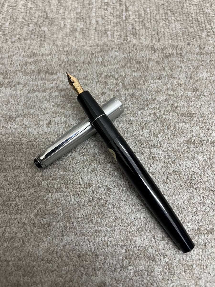 【MC4319YR】１円スタート MONTBLANC 402SG モンテローザ 万年筆 ペン先 14C 585 ヴィンテージ モンブラン コレクション 筆記具_画像2