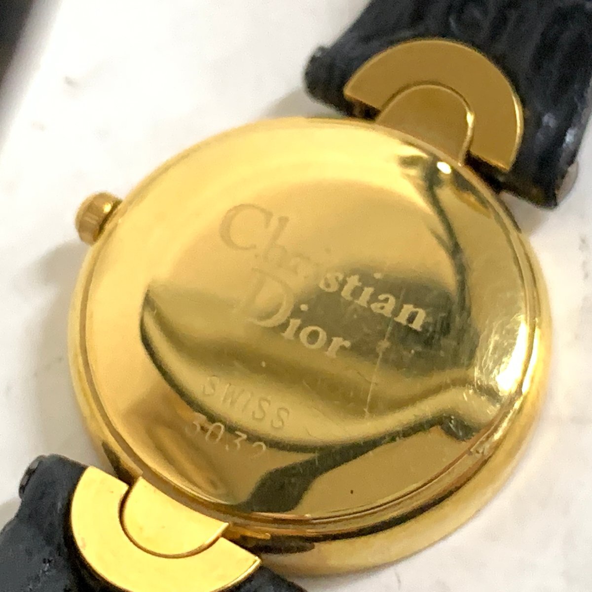 f001 Z4 41. Christian Dior クリスチャンディオール レディース腕時計 QZ 3032 レザーベルト ブラック系 動作品の画像5