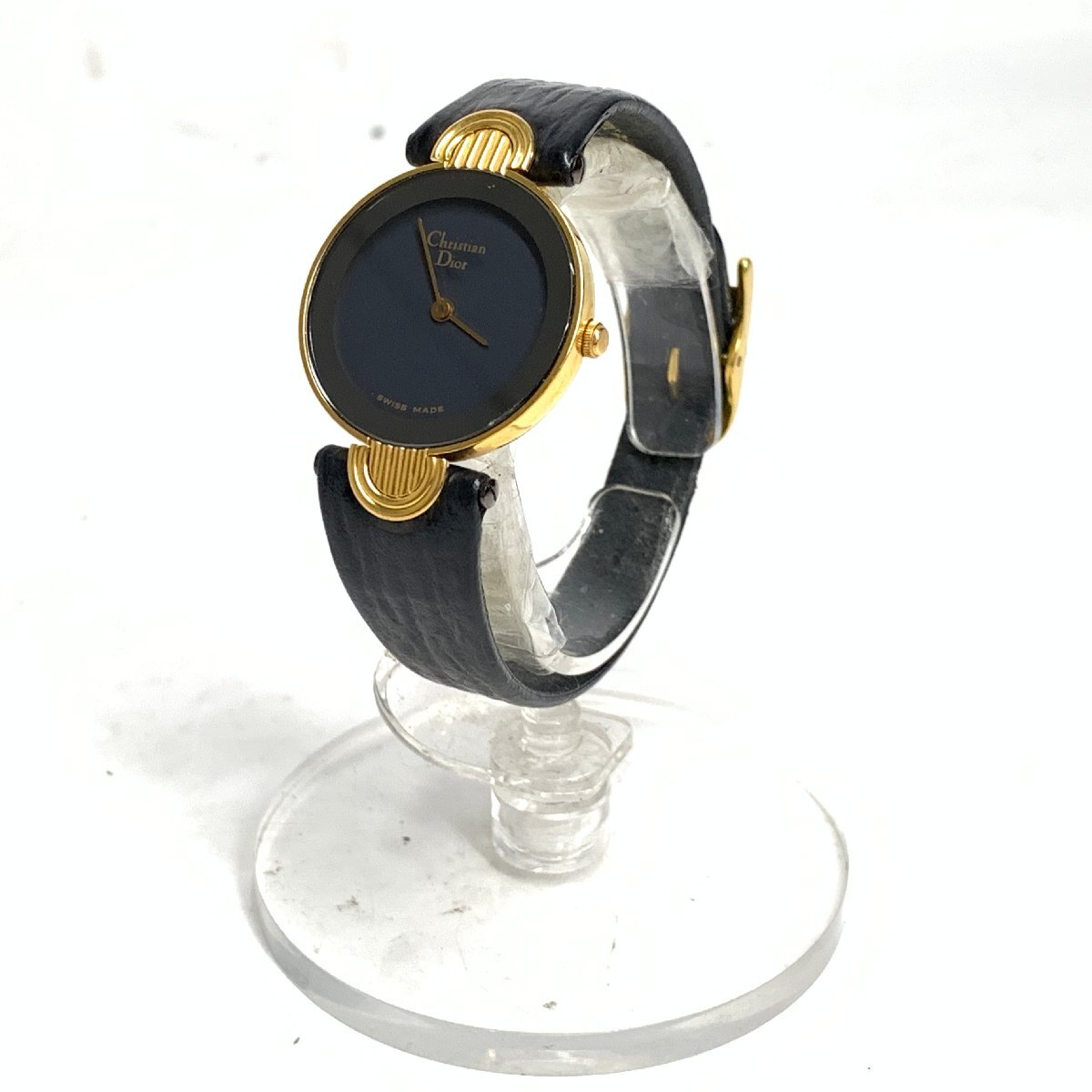 f001 Z4 41. Christian Dior クリスチャンディオール レディース腕時計 QZ 3032 レザーベルト ブラック系 動作品の画像4