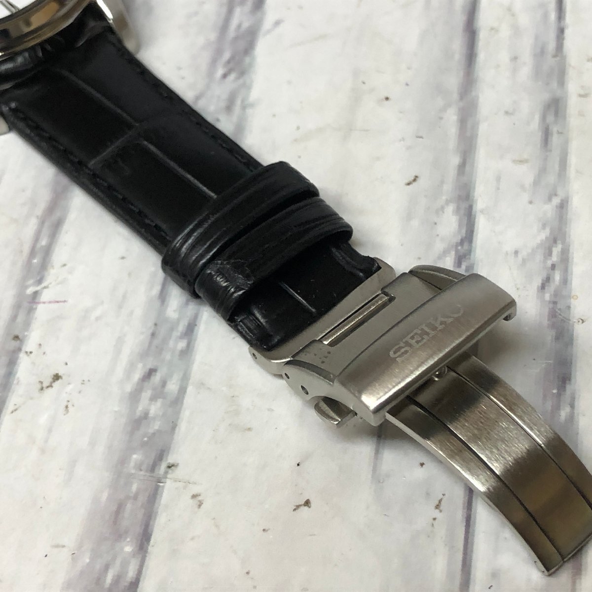 m001 Y3 極美品 SEIKO PRESAGE セイコープレサージュ メンズ 自動巻 腕時計 6R15-03V0 琺瑯文字盤 裏スケ デイト 動作品 箱付き_画像5