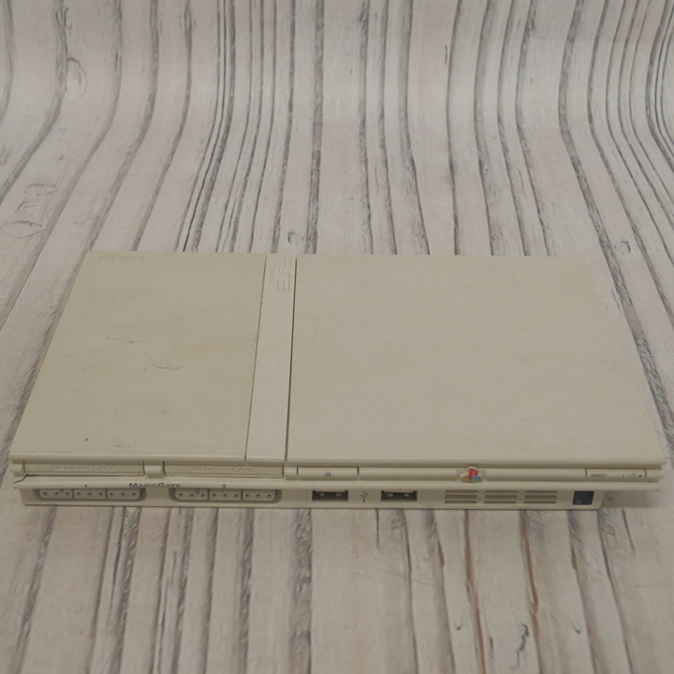 f002 F4 SONY PlayStation2 薄型 プレイステーション2 プレステ2 SCPH-70000 ホワイト 本体 コントローラー メモリーカード ジャンク品_画像2