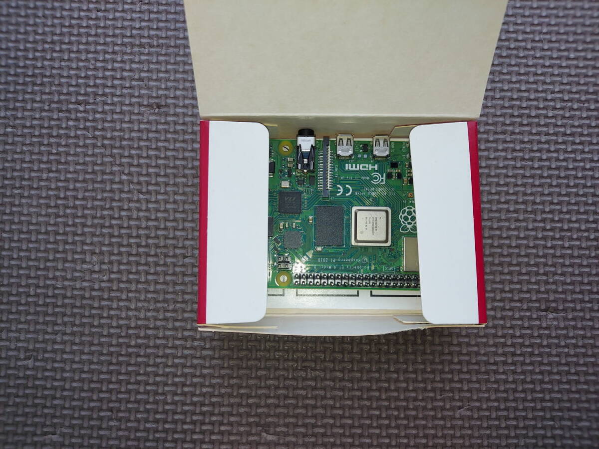 ★★★　Raspberry Pi　4　8GB　未使用　★★★_画像1