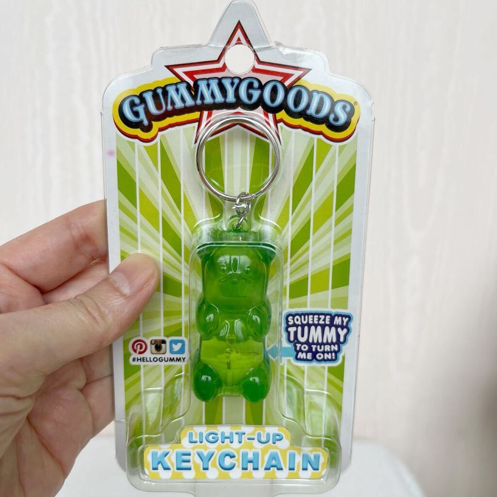 GUMMYGOODS ライトアップ　KEYCHAIN グミベアー　キーホルダー　グリーン_画像1