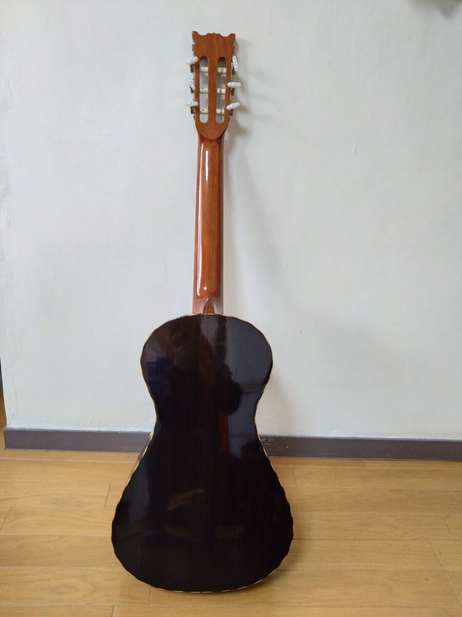 美品[希少]Takeharu Guitar LGT-31B 木曽鈴木バイオリン社製　1970年代 TOP単板　ショートスケール　クラシックギター　専用ハードケース付_画像6