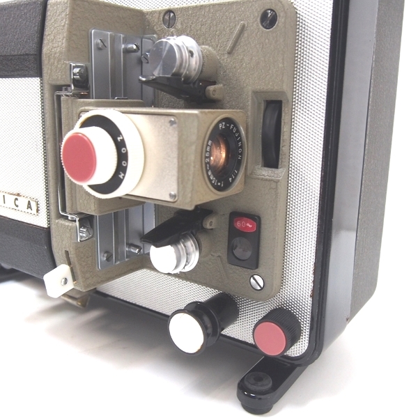 通電確認済 FUJICA 8 PROJECTOR ZOOM フジカ8 映写機 ズーム 富士写真フィルム 現状品 (BA55)_画像5