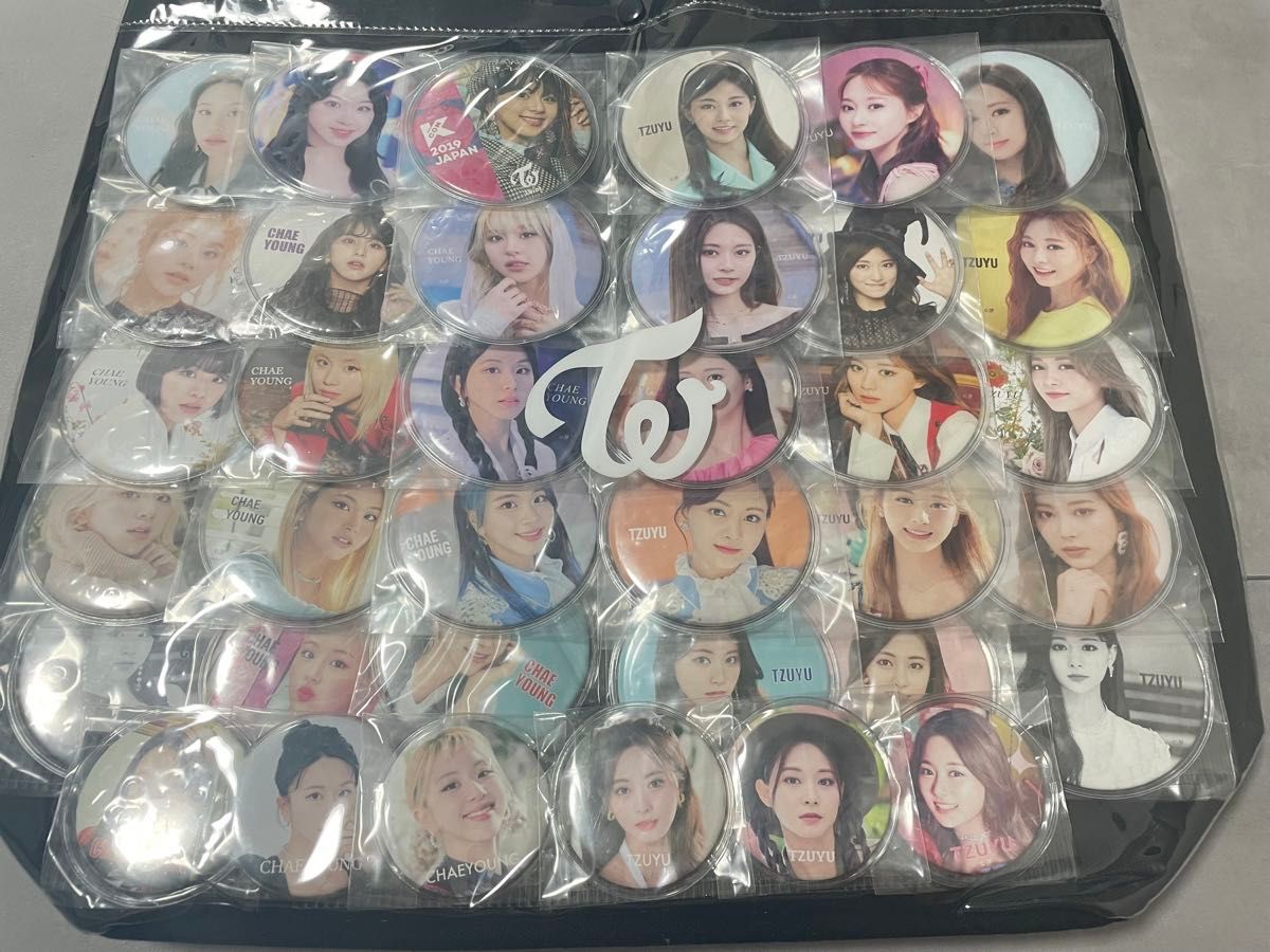 TWICE チェヨン ツウィ 痛ば 缶バッジ トートバッグ|Yahoo TWICE チェヨン ツウィ 痛ば 缶バッジ トートバッグ|Yahoo