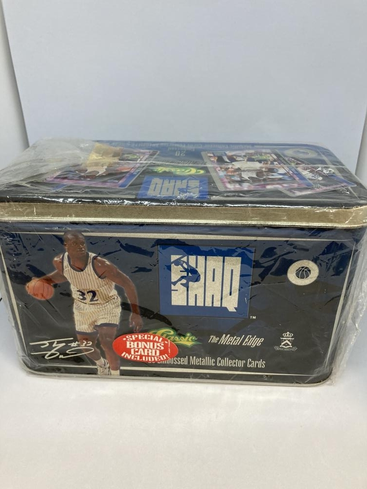 Classic Metallic Collector Cards Featuring SHAQUILLE ONEAL 20 Embossed　13970_画像4