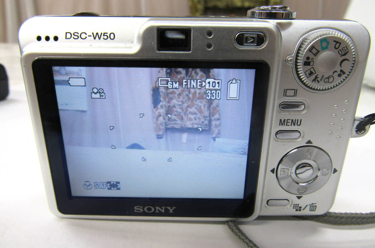 ソニー SONY Cyber-shot DSC-W50　バッテリー付き コンパクトデジタルカメラ _画像3