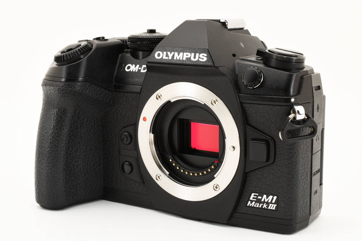 ★☆ 美品！ OLYMPUS オリンパス OM-D E-M1 Mark III ボディ 動作良好！ #2129080 ★☆_画像2